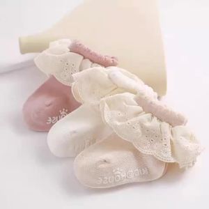 Newborn Baby Socks for Girls Autumn Spring Lace Trim Princess Floor Socks Cotton Boneless Anti Slip Toddlers Short Socks 0-3Yrs