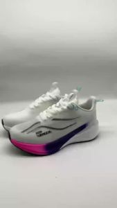 Womens New Outdoor Lightweight Carbon Board Running ShoesUltra-light And BreathableSuitable For MarathonCasual Sports Shoes