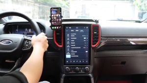 Giá đỡ điện thoại di động kép For Ford Ranger/Ford Everest/Ford Raptor/Ford Wildtrack