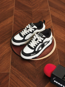 Champion | Giày Sneaker Tăng Chiều Cao Thoáng Khí Phong Cách Retro Mỹ