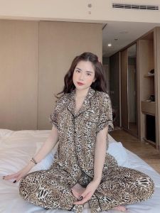 Set pizama tay cọc quần dài chất lụa mango freesize từ 40-60 kg