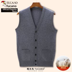 TUCANO | Warm V-neck Wool Knit Vest