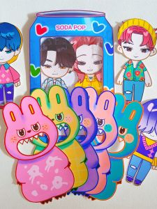 KPOP Hunter Male Group Collaborative Laffy Taffy Can Blind Bag DIY Bé Gái Stress Relief Educational Toy Paper Folding Cutting Book