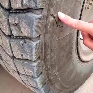 30ml Lem Buat Tambal Ban Motor: Cara Menggunakannya