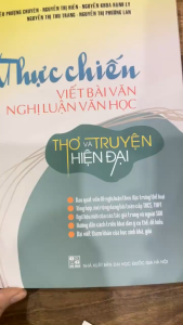Sách - Thực chiến viết bài văn nghị luận văn học - Thơ và truyện hiện đại (XB 2025)