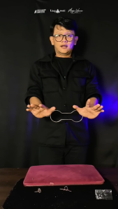 Escape Handcuffs - Alat Sulap Borgol Tangan - Uzop Magicshop