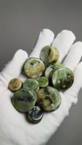 1-2PCS Nature Green-yellow Jade Stone Ear Plug Randow Solid Waist Ear Gauge Stretcher Piercing Ear Expansion Ear Tunnel Saddlle