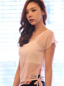 Yoga Short-Sleeved T-shirt Mesh Outerwear Sports Workout Clothes High Elastic Loose Sheer Cutout Tops Running Clothes Fashion