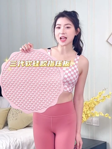 Umay แผ่นรองซิลิโคนนุ่มสำหรับนวดกดจุดและแผ่นรองวิ่งเหยาะๆ เนื้อสัมผัสคล้ายของเหลว เหมาะสำหรับการนวดเท้าในบ้านและการวิ่งอยู่กับที่ แผ่นรองออกกำลังกายเพื่อการนวดกดจุดสะท้อน