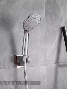 ฝักบัวอาบน้ําติดผนัง ฝักบัวครบชุด ชุดฝักบัว อาบน้ำปรับระดับน้ำได้ 5  อาบน้ำปรับระดับน้ำได้  สวยงามและทนทาน