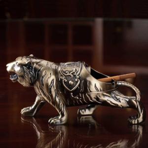 Vintage Creative Metal Tiger Ashtray