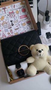 Gift Box Hadiah Ulang Tahun Perempuan Kado Surprise Untuk Cewek Spesial Ultah
