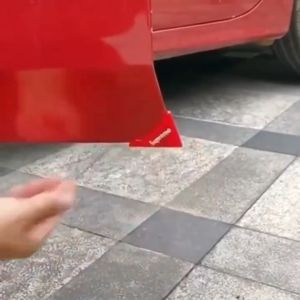 ตัวป้องกันมุมประตู 2 ชิ้น ฝาครอบป้องกันการชนกันมุมประตูรถ ทําจากวัสดุซิลิโคน ใช้ป้องกันแรงกระแทกของมุมประตูและป้องกันไม่ให้ประตูกระแทก