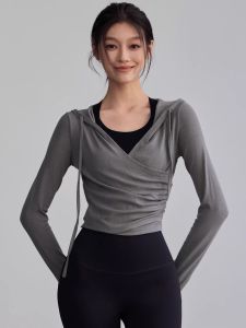 Hooded Slim Fit Long Sleeve Yoga Outfit