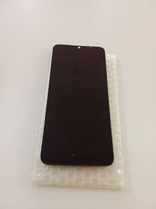 ส่งต่อจอมือถือ ของRedmi ซื้อมาผิด ส่งต่อในราคาขาดทุนยับ เพิ่งแกะ ไม่มีรอยใดๆ สภาพ100%สามารถใส่ไ้ด้กับRM9A/RM9C/RM10A. ขอคนซื้อตรวจสอบรุ่นดีๆก่อนสั่งซื้อนะคะ