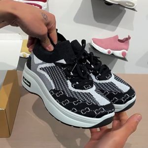 🇲🇾 Ready Stock Women Outdoor Casual Shoes Slip On Sneakers Round Toe