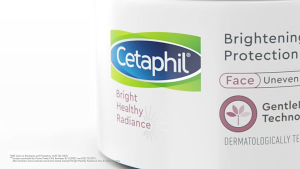 Cetaphil Bright Healthy Radiance Brightness Reveal Creamy Cleanser 100g Gentle Brightening Facial Cleanser For Sensitive Skin GentleBright Technology Wash Away Impurities Improve Dullness Reveal Luminous Radiant Skin