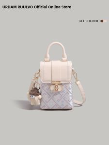 URCDN RDALVO | Luxury Lightweight Embroidered Handbag