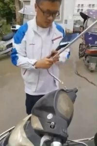 ใหม่มัลติฟังก์ชั่นมอเตอร์ไซค์หลังคา ไฟฟ้าเต็นท์ มอเตอร์ไซค์ผ้าคลุม มอเตอร์ไซค์ผ้าคลุม กันฝน