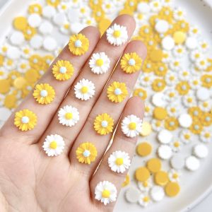 60 Chiếc Hoa Cúc Trang Trí Móng Tay Nhựa Acrylic Hai Màu Hoa Hướng Dương Trang Trí Tối Giản Dễ Thương Kẹp Tóc Móng Tay Phụ Kiện Tự Làm
