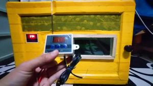 XH-W3002 Digital Egg Incubator 1500W with Thermostat & Fan for Precision Hatching