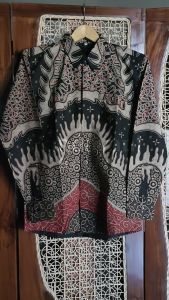 MOTIF JAYABARA Baju Atasan Kemeja Batik Slimfit Pria Premium Modern Lengan Panjang Pendek Full Furing | HANDAYANI BATIK