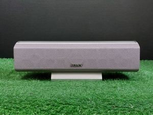 ลำโพง Center Sony รุ่นSS-CT550จากตู้ญี่ปุ่นมือ2 ส/ก/ย/8.5/26/8.5/cm. ดอก 2 นิ้ว2 ดอกแหลมอีก 1 ตัว ดอกเดิมๆสวยงาม เสียงดีครบปกติสมบูรณ์ หน้ากากไม่งัดออกกลัวพังปล่อยเดิมๆ รายละเอียดชัดเจน ภาพและคลิป