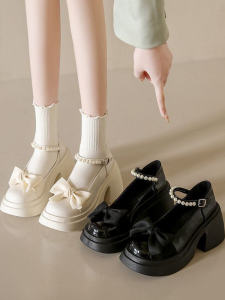 รองเท้าส้นสูง Mary Janes สำหรับผู้หญิง ทรงหัวมน ด้านหน้าเป็นผีเสื้อ ด้านในเป็น PU รองเท้าส้นหนาสำหรับผู้หญิง รองเท้าส้นสูงสไตล์ฝรั่งเศส