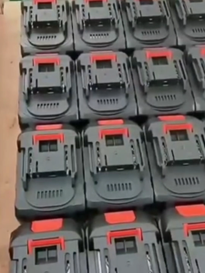 แบตเตอรี่ลิเธียม 48v แบตเตอรี่ Makita แบตมากีต้า แบตเตอรี่ความจุสูง สำหรับ เครื่องฉีดน้ำไร้ บล็อกไฟฟ้า Li-ion Makita battery 89800Mh แบตสว่านไร้สาย สว่านแบต