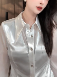 MANMI | Áo Blouse Thời Trang Satin Pháp Elegance
