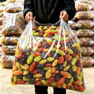 Colored Large Seedless Raisins 1lb
