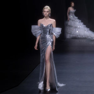 ชุดราตรีสีเงินประดับเลื่อม ไหล่เดียว กระโปรงหางปลา ชุดราตรีหรูหรา ชุดเจ้าหญิง ชุดราตรีสำหรับผู้หญิง ชุดราตรีสุดหรู