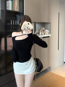 Áo Thun Dài Tay Màu Đen Hở Vai Khoét Sâu Cho Nữ Mùa Xuân Thu Thiết Kế Cổ Chữ V Bó Eo Ngắn Thời Trang Thường Ngày