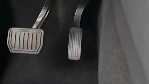 For Tesla New Model YL 2026+ Upgrade Foot Pedal Pads Cover Non-slip Accelerator Brake Rest Performance Aluminum Mats Accessories
