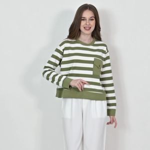 Queentin Sweater Wanita Crop 0521: Pilihan Tepat untuk Musim Dingin