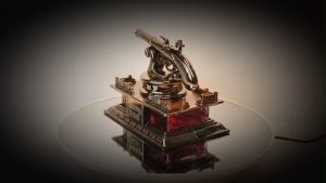 Libaina Car Parfume 70ml Pewangi / Pengharum Mobil Air Freshner Bentuk Pistol