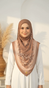 Instant Scarf Tudung Sarung Moscrepe V Shape Corak Floral Premium Ironless Ready Stock
