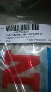 Panel Tebeng Tameng Depan Kecil VARIO 125 K2V SEPTEMBER 2022 2023 2024 MERK WIN