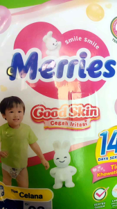 merries XXL 28 grosir popok celana