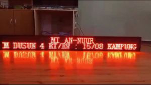Running Text Papan Informasi P10 Warna Merah Ukuran 136 cm x 24 cm
