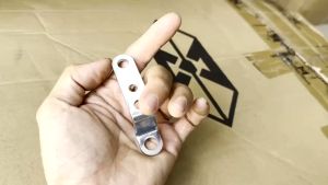 Pát 10mm lắp đèn trợ sáng chân gương 1 cái