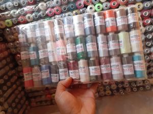 Benang jait 40/2 warna isi 6 lusin