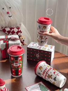 VIVOLILV แก้วมัคของขวัญคริสต์มาส ถ้วยเซรามิก ความจุขนาดใหญ่ 580ML ดีไซน์มนุษย์หิมะและต้นคริสต์มาส ทำความสะอาดง่าย ลายต้นคริสต์มาส ถ้วยสร้างสรรค์ มาพร้อมกล่องของขวัญ มาใหม่