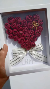 【LOVE】Handmade Tissue Rose Photo Frame | DIY Faux Flower | Creative Photo Frame Decoration