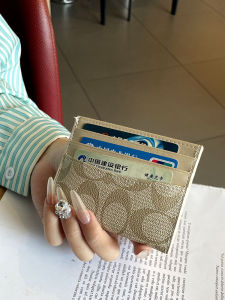 Elegant Lightweight One-Piece Ladies Card Holder Luxury PVC Functional Mini Wallet for Young Women Printed Pure Color Design