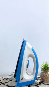 DRY IRON AOYAMA / SETRIKA PANAS / SETRIKA MURAH / SETRIKA BIRU AOYAMA / SETRIKA ANTI LENGKET / SETRIKA GARANSI