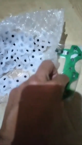Rubber Conductive Pad Untuk PS4 Controller Set 10pcs Tombol Aksi Kanan Kualitas Premium V4 Responsif Seperti Baru