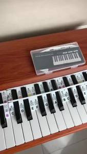 Stiker Piano 88/61 Key Dapat Dilepas Dapat Digunakan Kembali Stiker Tuts Keyboard Piano Stiker Not Angka Piano Silicone Teks Hitam Dan Teks Berwarna Not Musik Mudah Dibaca untuk Pemula Anak-Anak