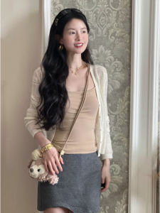 YUEZHONGWEI | Áo len cardigan dệt kim lụa băng trắng cổ chữ V khoét rỗng chống nắng mỏng mùa hè Áo khoác ngoài điều hòa không khí cho nữ