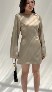 Dressfriends.bybf| Pearl Mini Satin Dress เดรสสั้น ผ้าพรีเมียมซาตินสุดหรู เว้าหลัง สุดแซ่บ